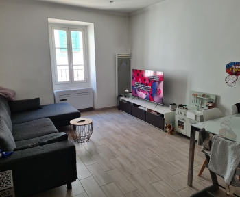 Location Appartement 3 pièces Menton (06500) - Vieille ville /Palmaro