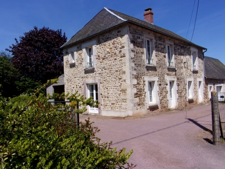 Location Maison avec jardin 4 pièces Bonnoeil (14700)