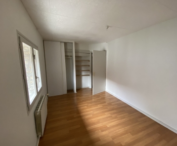 Location Appartement 5 pièces Byans-sur-Doubs (25320)