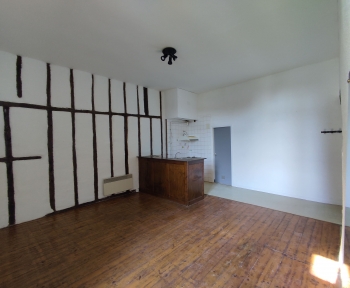 Location Appartement 2 pièces Mirepoix (09500) - CATHEDRALE