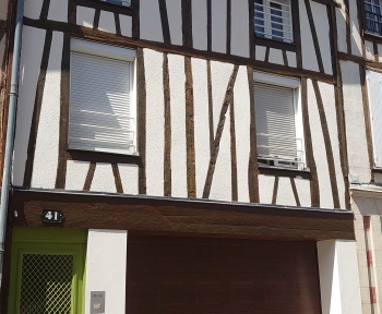 Location Appartement meublé 1 pièce Châlons-en-Champagne (51000) - rue de l'Arquebuse