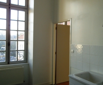 Location Appartement 4 pièces Bar-le-Duc (55000) - Ville Haute 