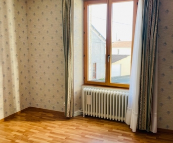 Location Maison 7 pièces Parthenay (79200) - michelet