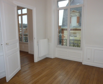 Location Appartement 3 pièces Reims (51100) - Reims Hyper Centre