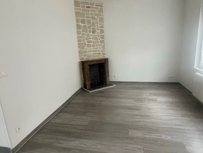 Location Maison 4 pièces Roye (80700)
