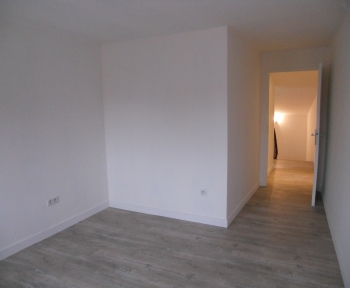 Location Appartement 4 pièces Sainte-Menehould ()
