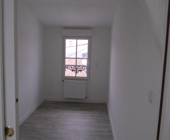 Location Appartement 4 pièces Sainte-Menehould ()