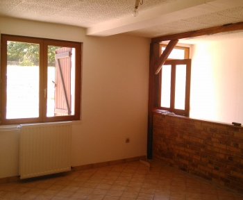 Location Maison 6 pièces Somme-Yèvre (51330)