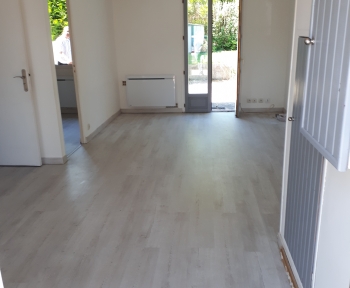 Location Appartement 2 pièces Saclas (91690)