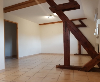 Location Appartement 4 pièces Lauterbourg (67630) - rue de l'église