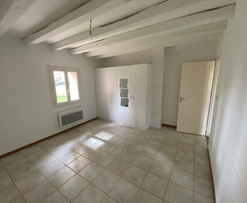 Location Maison 3 pièces Pouydesseaux (40120)