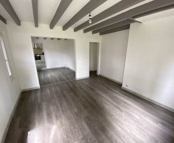 Location Maison 3 pièces Pouydesseaux (40120)