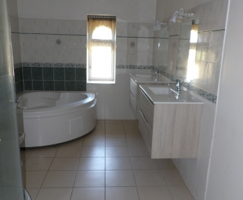 Location Maison avec jardin 7 pièces Bourrouillan (32370)